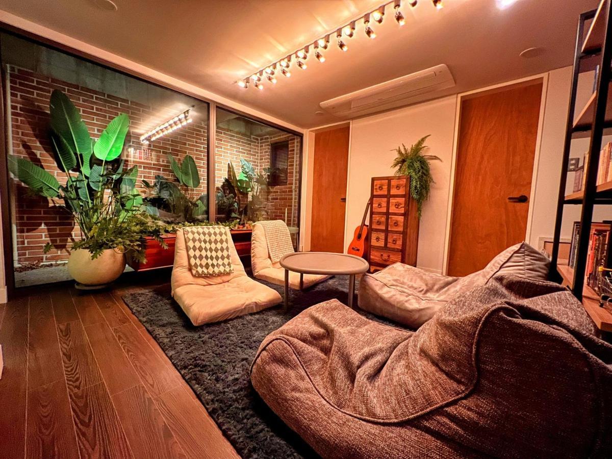 Hhzib, Homestay On A Hill In The Heart Of Seoul - 'Best Seoul Stay 2024' By Seoul Bagian luar foto